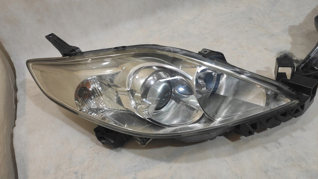 Frontscheinwerfer Mazda 5 P5117 Xenon Ein Stück (Rechts oder Links) Headlight