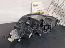Laden Sie das Bild in den Galerie-Viewer, Frontscheinwerfer VW Golf VIII 5H1941006A Rechts Scheinwerfer Headlight SCH6260901456tw