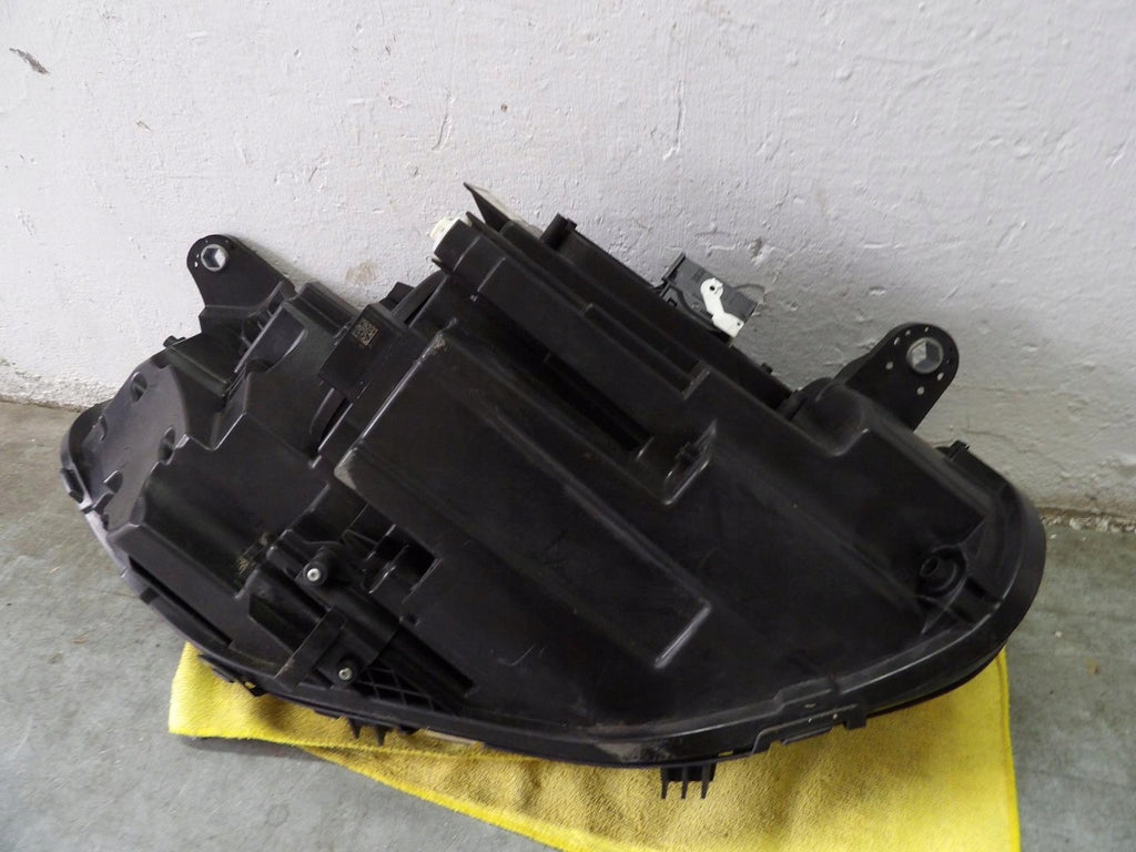 Frontscheinwerfer Mercedes-Benz Cls A2579066502 LED Rechts oder Links SCH4441106271yd
