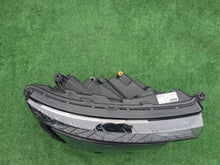 Laden Sie das Bild in den Galerie-Viewer, Frontscheinwerfer Skoda Kamiq 658941016 LED Rechts Scheinwerfer Headlight SCH4814479261ez