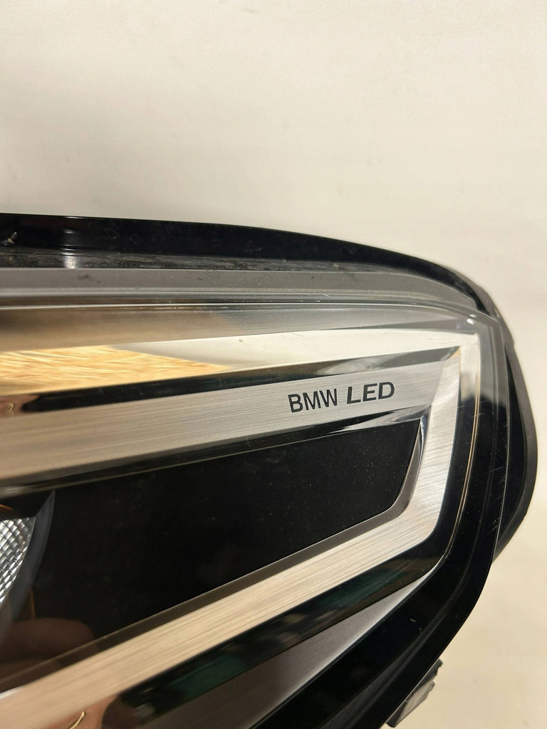 Frontscheinwerfer BMW X1 5A9A221-01 LED Ein Stück (Rechts oder Links) Headlight SCH6848419918hv