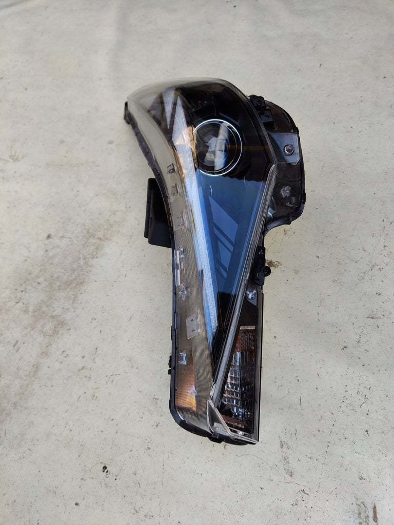 Frontscheinwerfer Hyundai Elantra VII 92101-AA Links Scheinwerfer Headlight SCH6651875750xz