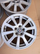 Laden Sie das Bild in den Galerie-Viewer, 4x Alufelge 15 Zoll 6.5" 5x100 38ET LI65538B31 Skoda Octavia I Fabia Avensis FEL9404419392li