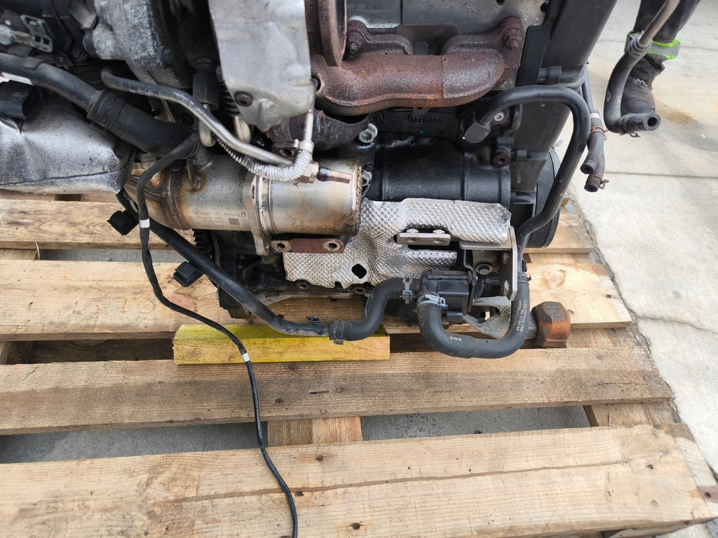 Motor Audi A5 A4 CSUB 2.0 TDI 136PS 100kW 116TKm Diesel Engine Komplett