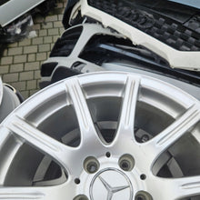 Load image into Gallery viewer, 1x Alufelge 17 Zoll 8.5" 5x112 30ET Glanz Silber A1714012302 Mercedes-Benz Slk FEL9231205531km