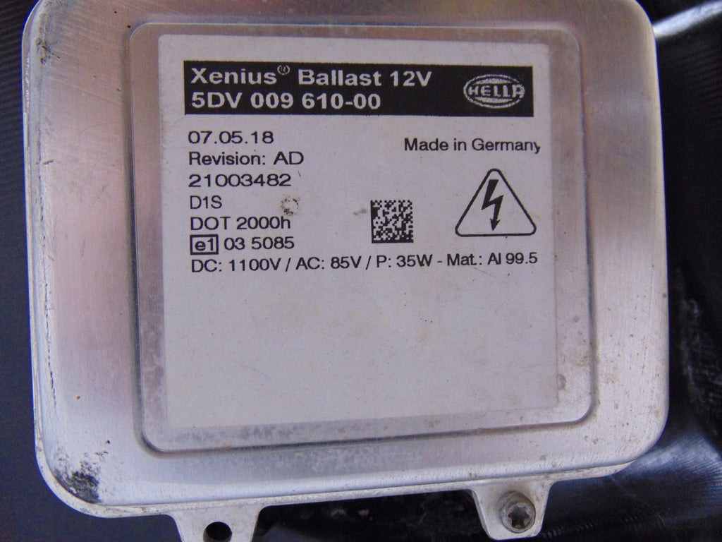 Frontscheinwerfer Mercedes-Benz Vito W639 A6398202861 Xenon Links Headlight