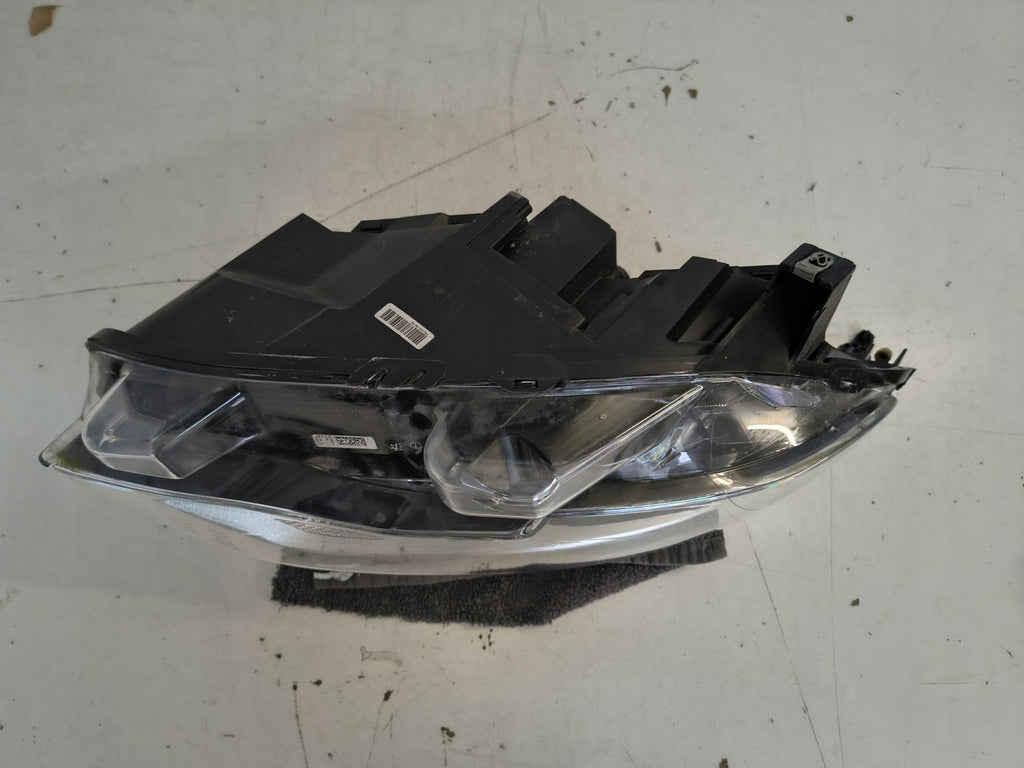 Frontscheinwerfer Peugeot Expert Traveller 9808572580 OE9808572580 Rechts SCH7228121562sp