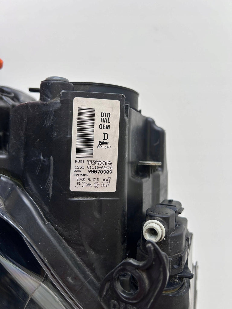 Frontscheinwerfer Toyota Auris 81110-02K30 LED Rechts Scheinwerfer Headlight