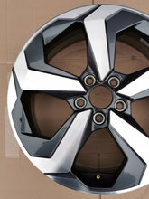Laden Sie das Bild in den Galerie-Viewer, 1x Alufelge 18 Zoll 6UA9A-BAX Nissan Qashqai III J12 Rim Wheel FEL4882874502dy