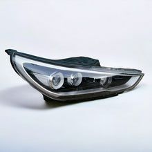 Load image into Gallery viewer, Frontscheinwerfer Hyundai I30 III 92102-G4XXX LED Rechts Scheinwerfer Headlight