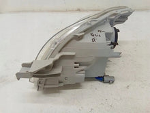 Laden Sie das Bild in den Galerie-Viewer, Frontscheinwerfer Toyota Yaris 89900737 Rechts Scheinwerfer Headlight SCH2028463674qb