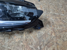 Laden Sie das Bild in den Galerie-Viewer, Frontscheinwerfer Opel Corsa F 39162649 FALSE Scheinwerfer Headlight SCH8445227204py