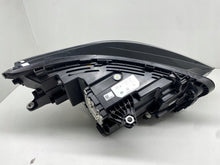 Laden Sie das Bild in den Galerie-Viewer, Frontscheinwerfer BMW X1 5A5AA47 Full LED Links Scheinwerfer Headlight SCH9243337373cm