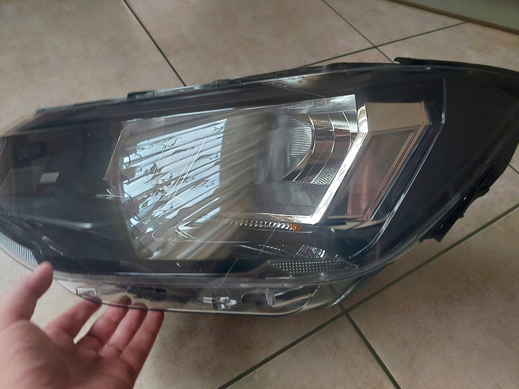 Frontscheinwerfer VW Caddy V 2K8941005D Ein Stück (Rechts oder Links) Headlight SCH9236552171dz