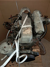 Laden Sie das Bild in den Galerie-Viewer, Motor Mercedes-Benz Engine Diesel Engine Unkomplett