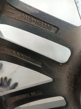 Laden Sie das Bild in den Galerie-Viewer, 1x Alufelge 17 Zoll 6.5&quot; 4x100 49ET Glanz Grau 52910-H8300 Kia Rio Mg Rim Wheel