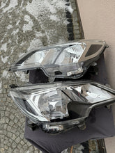 Laden Sie das Bild in den Galerie-Viewer, Frontscheinwerfer Mitsubishi Space Star 8301D446 Full Led Rechts oder Links