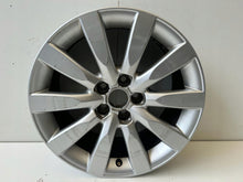 Load image into Gallery viewer, 1x Alufelge 16 Zoll 7.0&quot; 5x100 34ET Glanz Silber 8X0601025BB Audi A1 Rim Wheel