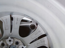 Load image into Gallery viewer, 4x Alufelge 17 Zoll 7.5" 5x120 52ET 6856065 BMW 2 Rim Wheel FEL7725187295kf