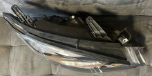 Laden Sie das Bild in den Galerie-Viewer, Frontscheinwerfer Opel Mokka 95386946- Xenon Rechts Scheinwerfer Headlight