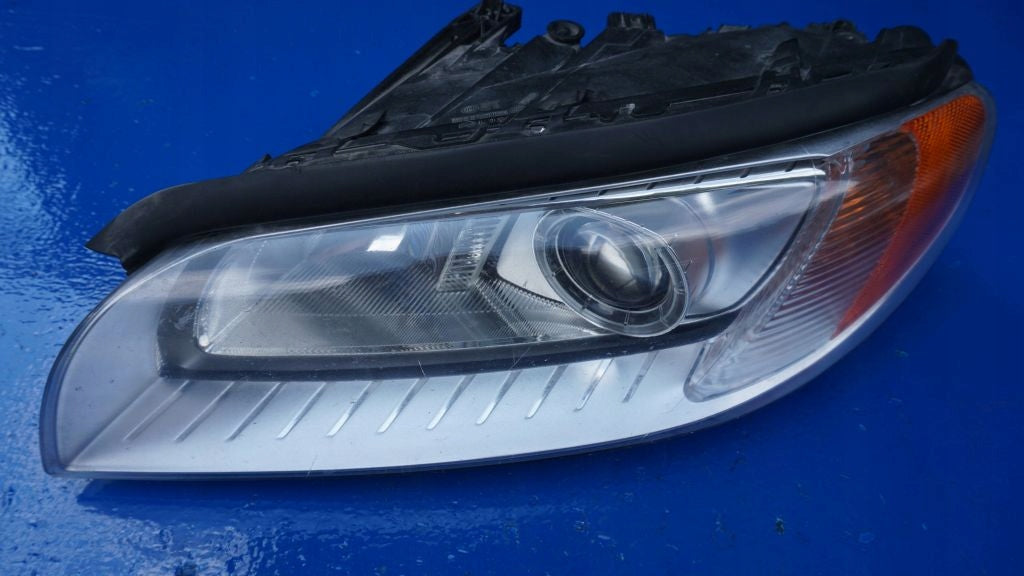 Frontscheinwerfer Volvo Xc70 30655901 Xenon Links Scheinwerfer Headlight