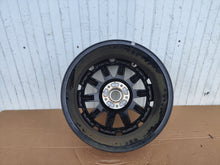 Load image into Gallery viewer, 1x Alufelge 18 Zoll 7.0" 5x114.3 35ET Glanz 403007790R Renault E-Tech Rim Wheel FEL7480823654ml