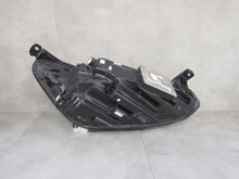 Laden Sie das Bild in den Galerie-Viewer, Frontscheinwerfer Ford Focus JX7B-13E015-AD LED Ein Stück (Rechts oder Links) SCH7614734176hl