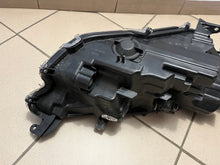 Load image into Gallery viewer, Frontscheinwerfer Toyota 4 Yaris LED Ein Stück (Rechts oder Links) Headlight