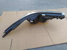Laden Sie das Bild in den Galerie-Viewer, Frontscheinwerfer Toyota Chr C-Hr 81150-F4071 LED Links Scheinwerfer Headlight SCH6437877161ux