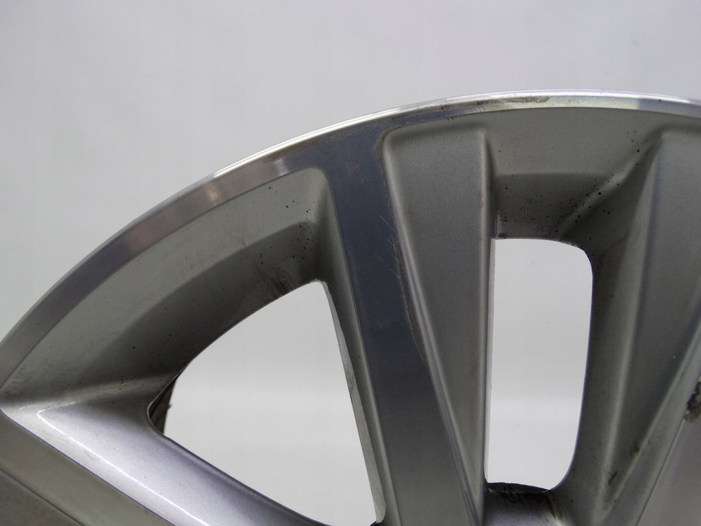 1x Alufelge 15 Zoll 6.0" 5x100 46ET 6R0601025BD VW Polo Rim Wheel