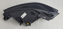 Laden Sie das Bild in den Galerie-Viewer, Frontscheinwerfer Cupra Born 10F941008H Rechts Scheinwerfer Headlight SCH5644114330ai