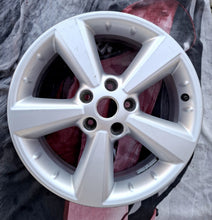 Load image into Gallery viewer, 1x Alufelge 17 Zoll 6.5" 5x114.3 40ET Glanz Silber EY17AMB55 Nissan I Rim Wheel FEL4662354562jm