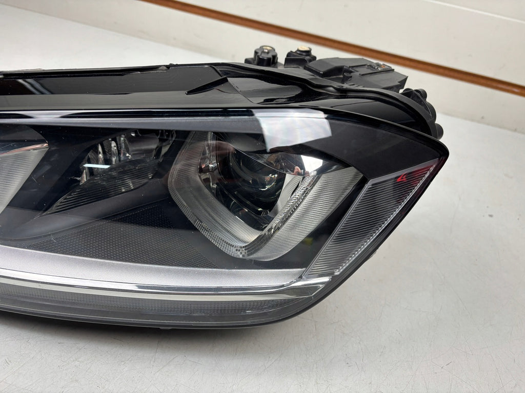 Frontscheinwerfer VW Golf Sportsvan 517941033B Xenon Links Headlight SCH1264833479kj