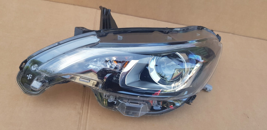 Frontscheinwerfer Peugeot 108 90026268 LED Links Scheinwerfer Headlight SCH8268180889kr