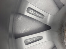 Laden Sie das Bild in den Galerie-Viewer, 1x Alufelge 16 Zoll 6.5&quot; 5x100 43ET 5J0601025 Skoda Fabia Ii Rim Wheel