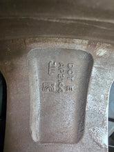 Load image into Gallery viewer, 1x Alufelge 18 Zoll 7.5" 5x108 46ET Glanz Schwarz 80000277 Volvo Rim Wheel FEL8283922467tw