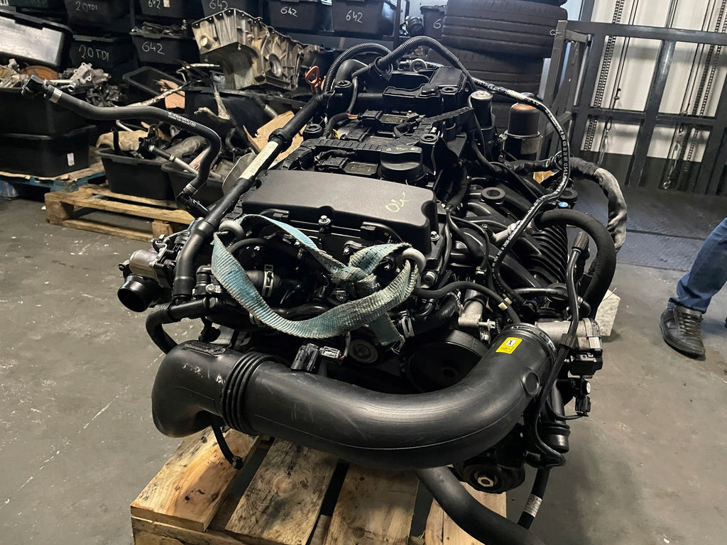 Motor Mercedes-Benz W212 271860 1.8 122TKm 2012 Benzin Engine Unkomplett