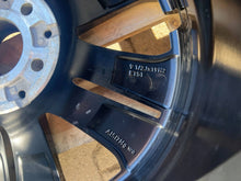 Laden Sie das Bild in den Galerie-Viewer, 1x Alufelge 19 Zoll A2144012400 Mercedes-Benz Rim Wheel FEL2848501444qi