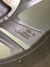 Load image into Gallery viewer, 1x Alufelge 17 Zoll 7.0" 5x114.3 40ET KE409-4E200 Nissan Qashqai Ii Rim Wheel FEL8467425128xp