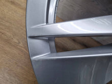 Laden Sie das Bild in den Galerie-Viewer, 1x Alufelge 19 Zoll 8.0" 5x112 45ET Glanz Silber 5LA601025B Skoda Enyaq Iv FEL5807616601jt