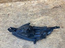 Load image into Gallery viewer, Frontscheinwerfer Peugeot 2008 90167009 S2506N075 Rechts Scheinwerfer Headlight SCH2244022789lb
