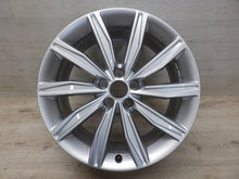 Load image into Gallery viewer, 1x Alufelge 19 Zoll 8.5" 5x112 40ET Glanz Silber 4K0601025 Audi A6 C7 Rim Wheel FEL5483956351rb