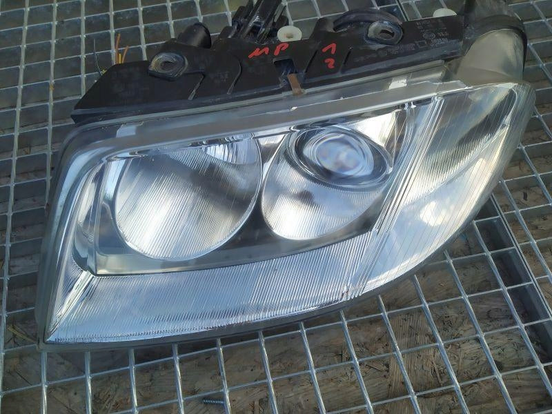 Frontscheinwerfer VW Passat Ein Satz Scheinwerfer Headlight SCH1462011382eg