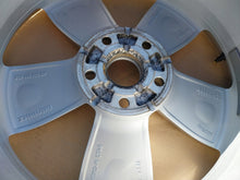 Load image into Gallery viewer, 1x Alufelge 17 Zoll 7.0" 5x112 40ET Silber VW Passat Tiguan Rim Wheel FEL8466582227te