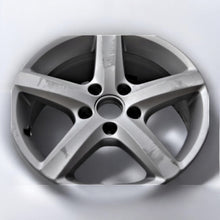 Laden Sie das Bild in den Galerie-Viewer, 1x Alufelge 16 Zoll 6.5&quot; 5x112 42ET Silber 3AA071496 VW Passat Rim Wheel