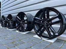 Laden Sie das Bild in den Galerie-Viewer, 4x Alufelge 18 Zoll 8.0" 5x112 46ET Audi Rim Wheel FEL6302933014xx