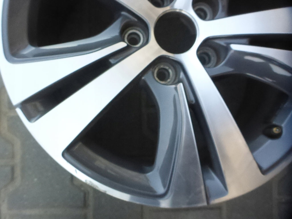 1x Alufelge 17 Zoll 7.0" 5x108 44ET 9677989977 Peugeot 308 Rim Wheel