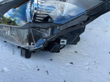 Laden Sie das Bild in den Galerie-Viewer, Frontscheinwerfer Mazda 2 Dj Full LED Links Scheinwerfer Headlight SCH7371417078xz