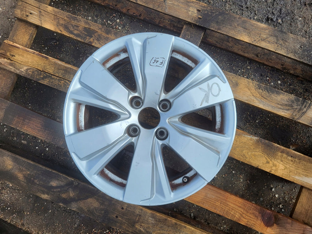 1x Alufelge 16 Zoll 6.5" 4x108 20ET Glanz Silber 9678398177 Peugeot 2008 I FEL1897820670ve