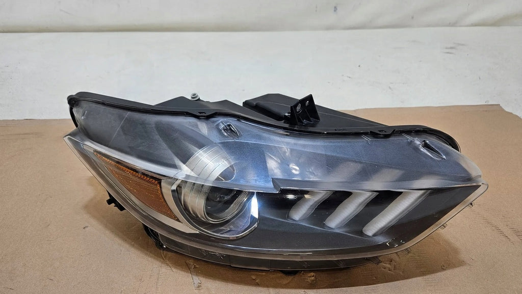 Frontscheinwerfer Ford VII FR3B-13005-B Rechts Scheinwerfer Headlight